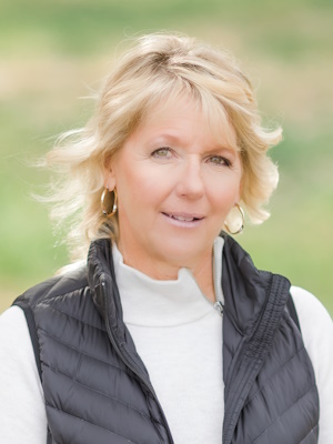 jeanette DiGiallonardo portrait