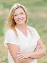 lyneah nelson headshot